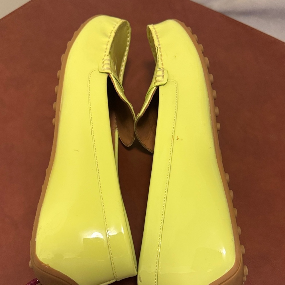 LIKE NEW Kate Spade Bright Yellow Loafers - Picture 7 of 7